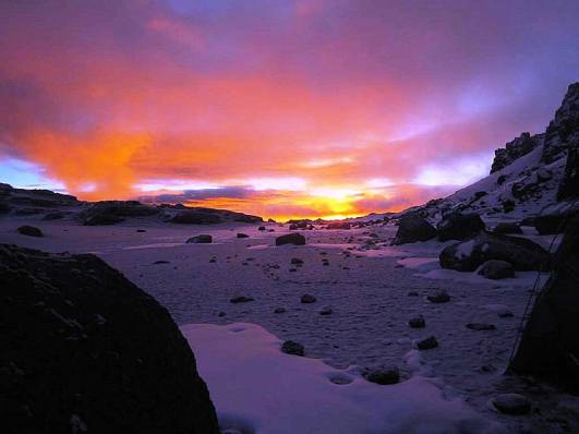 Morgen im Crater Camp