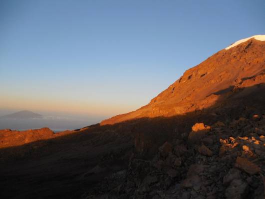 Kibo und Mt.Meru vom Barafu-Camp aus