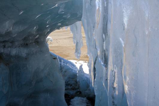 Unterer Eingang in den Eistunnel