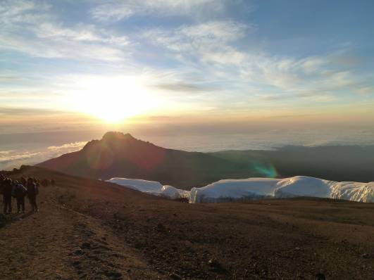 Sonnenaufgang am Uhuru-Peak