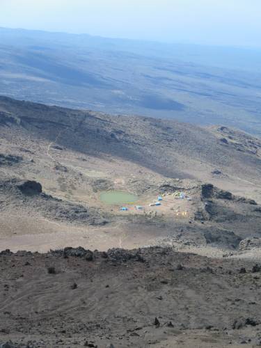 Blick aufs Camp aus 4700 m Höhe