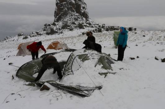 Schneechaos am Lava Tower