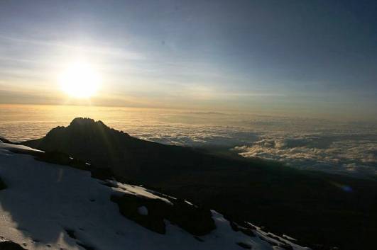 Mawenzi mit Sonnenaufgang