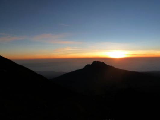 Sonnenaufgang über dem Mawenzi