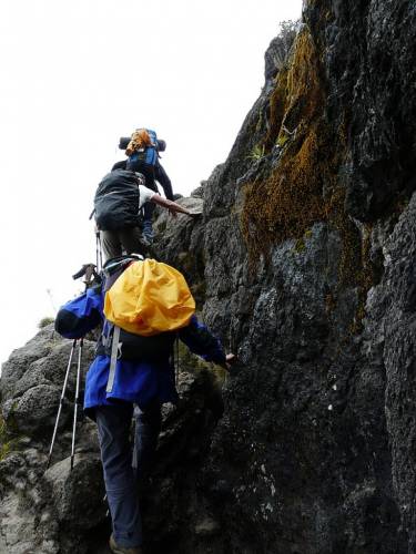 Felsiger Weg zum Shira-Camp