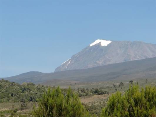 Erster Blick zum Kibo