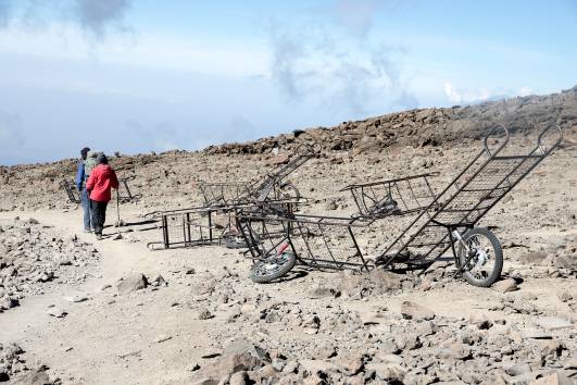 70 Stretcher-Lager südl. Bar. Camp