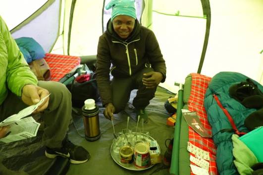 Bedside tea am Gipfeltag