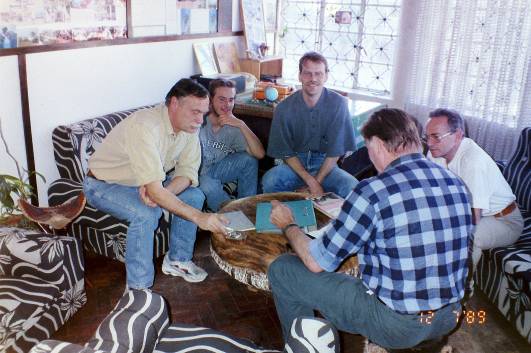 Im Büro von Paradies-Safari Ltd.