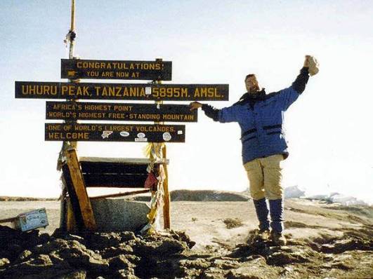 Frank Nolte am 08.09.2002 am Uhuru Peak