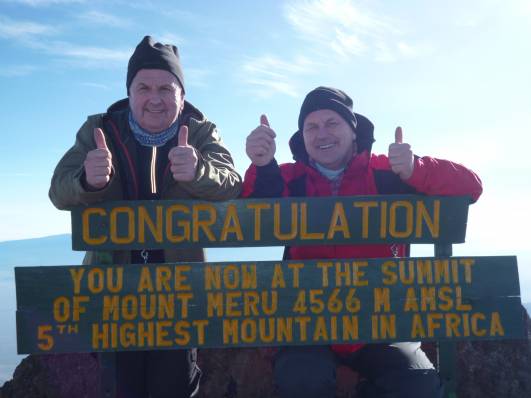 gemeinsam auf dem Mt.Meru
