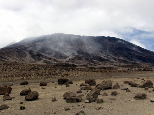 Blick auf den Kibo / Kibo Hut