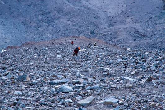 Aufstieg Western Br., Schotterfeld