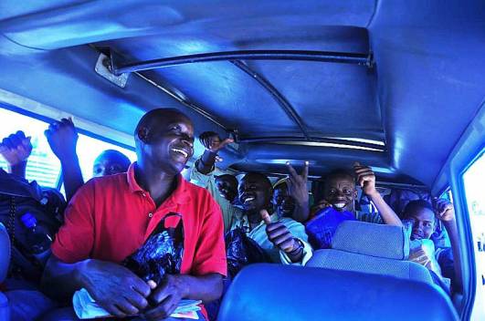 Fahrt zum Londrossi-Gate