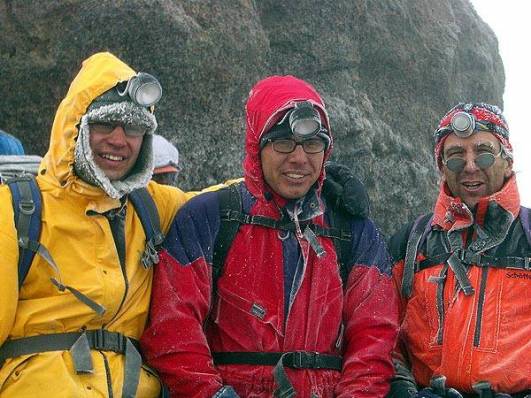 Stefan Rentsch - Gruppenbild am Kraterrand