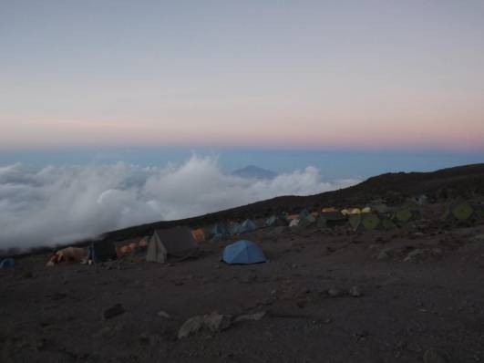 Morgendämmerung im Karanga Camp