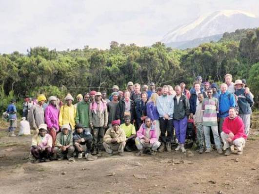 Die Berg Crew am Mweka Trail