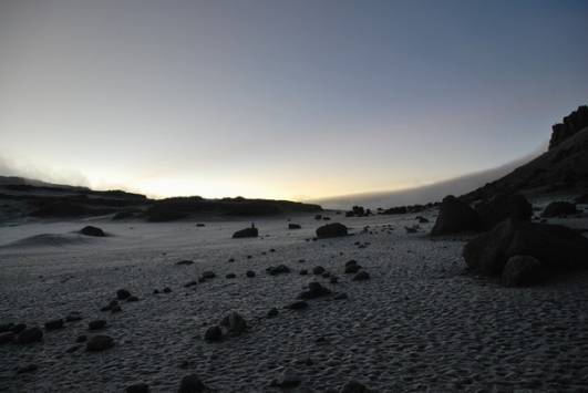 Sonnenuntergang im Kratercamp