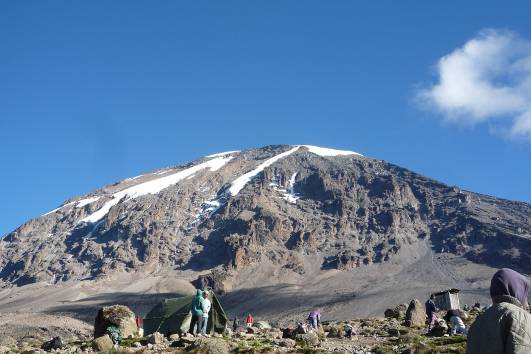 Der Kibo - am Karanga Camp