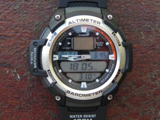 Höhenmessung am Machame Gate bei 31°C