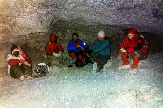 5.Tag: Rast an der Meyer Höhle