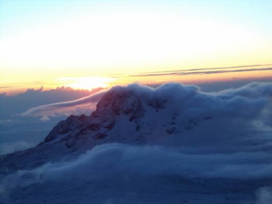 Sonnenaufgang über dem Mawenzi