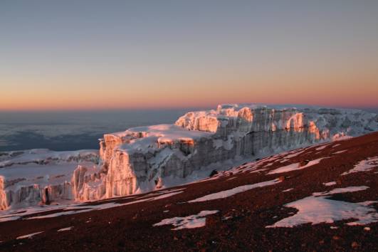 Gletscher bei Sonnenaufgang
