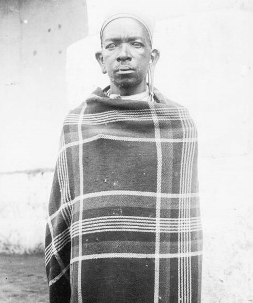 Datei:1889 Chief Mareale von Marangu 02.jpg