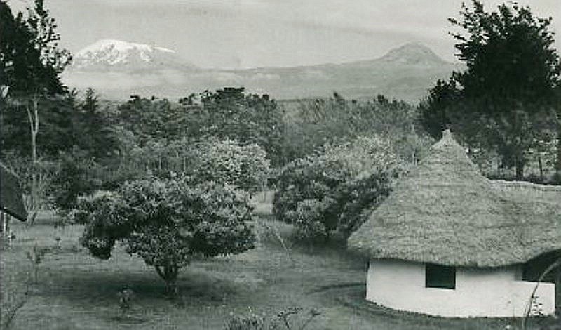 Datei:1950 Kilimanjaro AK 800px.jpg