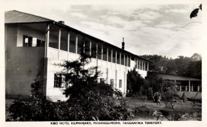 Datei:1950 Kibo-Hotel Marangu 02.jpg